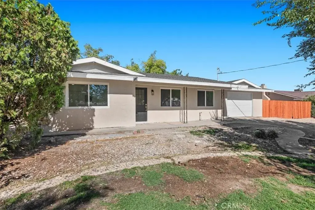 9812 Redwood, Hesperia, CA 92345 - #1