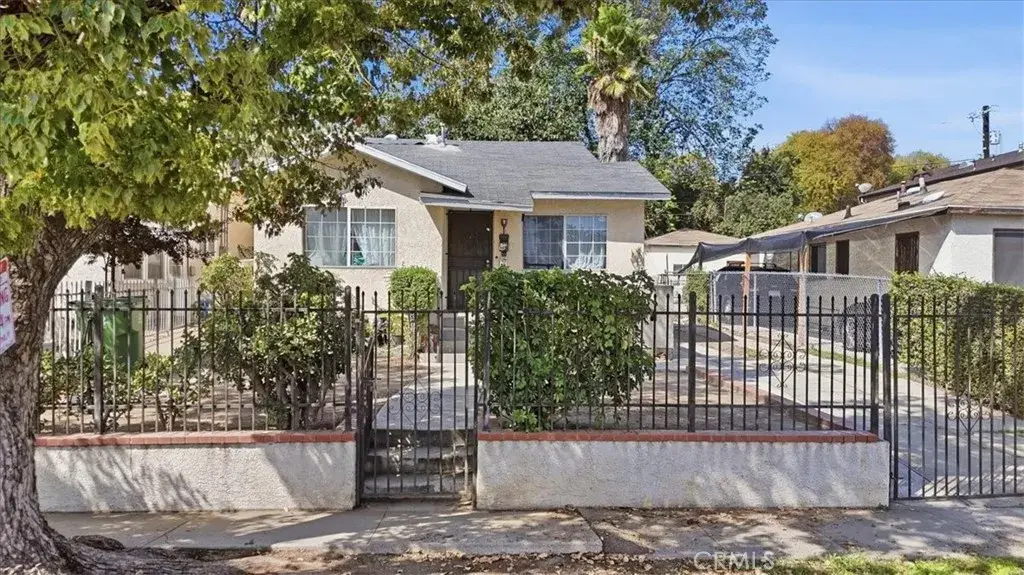 2821 N Hollister Avenue, Los Angeles, CA 90032 - #1