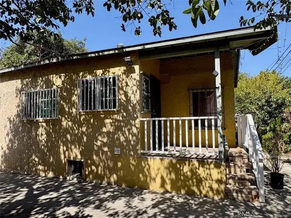4065 Wadsworth, Los Angeles, CA 90011