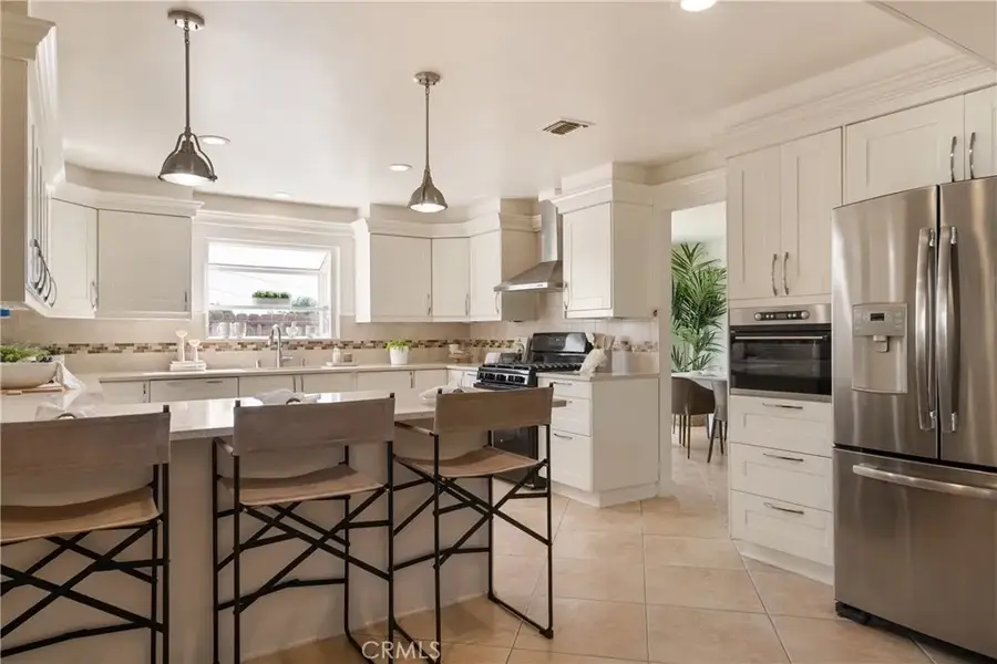 658 Glenmore, Glendale, CA 91206 - #3