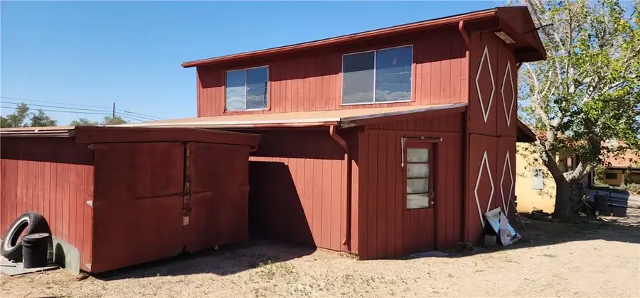 12116 E Avenue V10, Pearblossom, CA 93553 - #2