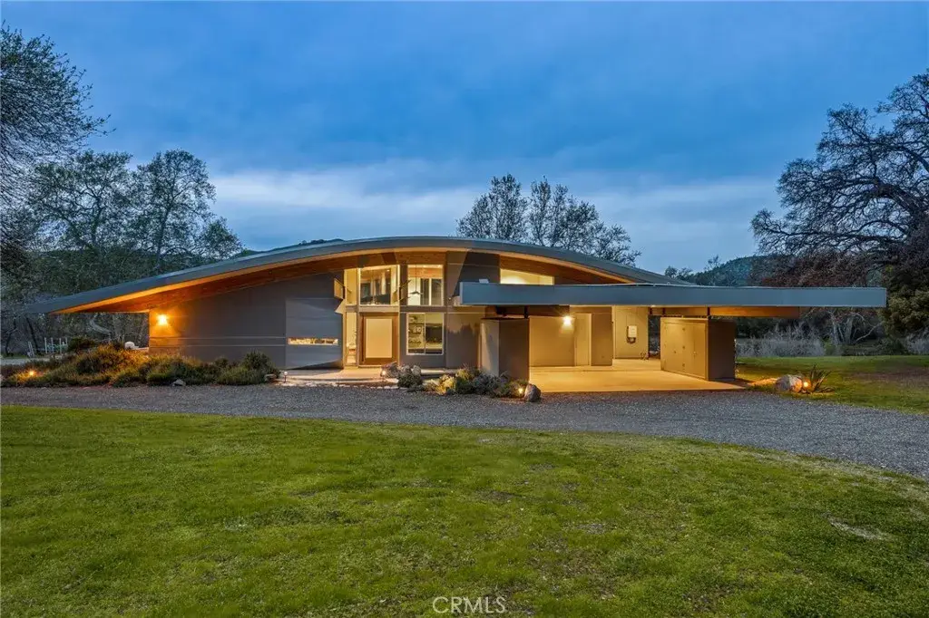 26210 Elwood Road, Sanger, CA 93657 - Image #1