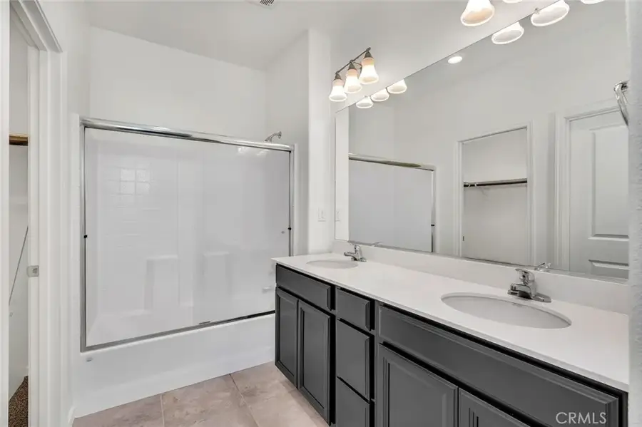 664 Amabile, Los Banos, CA 93635 - Image #2