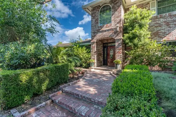 2601 Surrey, Modesto, CA 95355