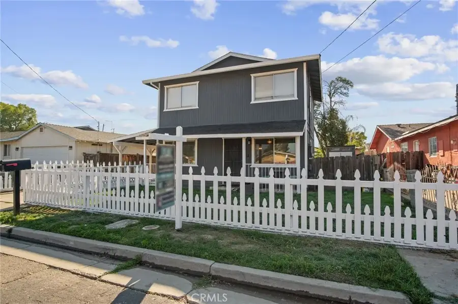 1220 Fig Avenue, Merced, CA 95341 - #2