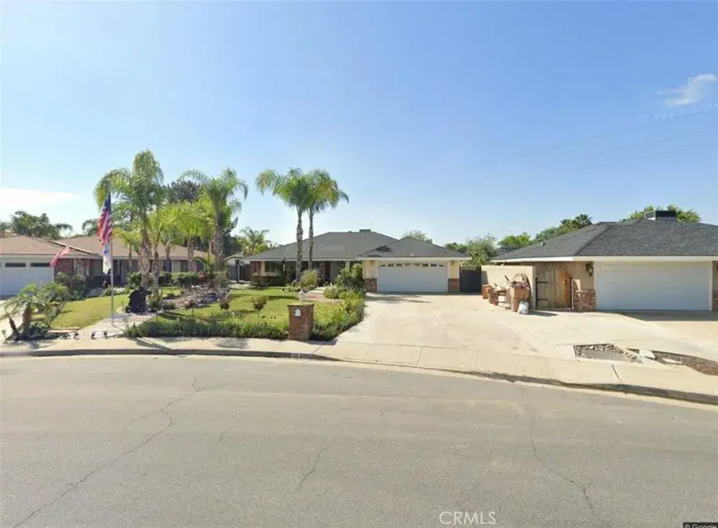 6005 Meadow Glen, Bakersfield, CA 93306 - #1