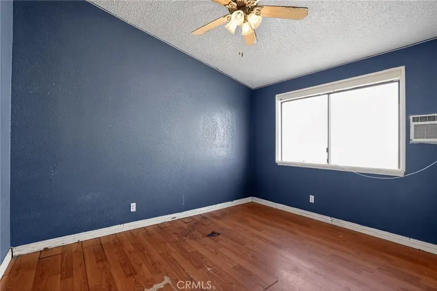 2559 E Avenue J2, Lancaster, CA 93535 - Image #3