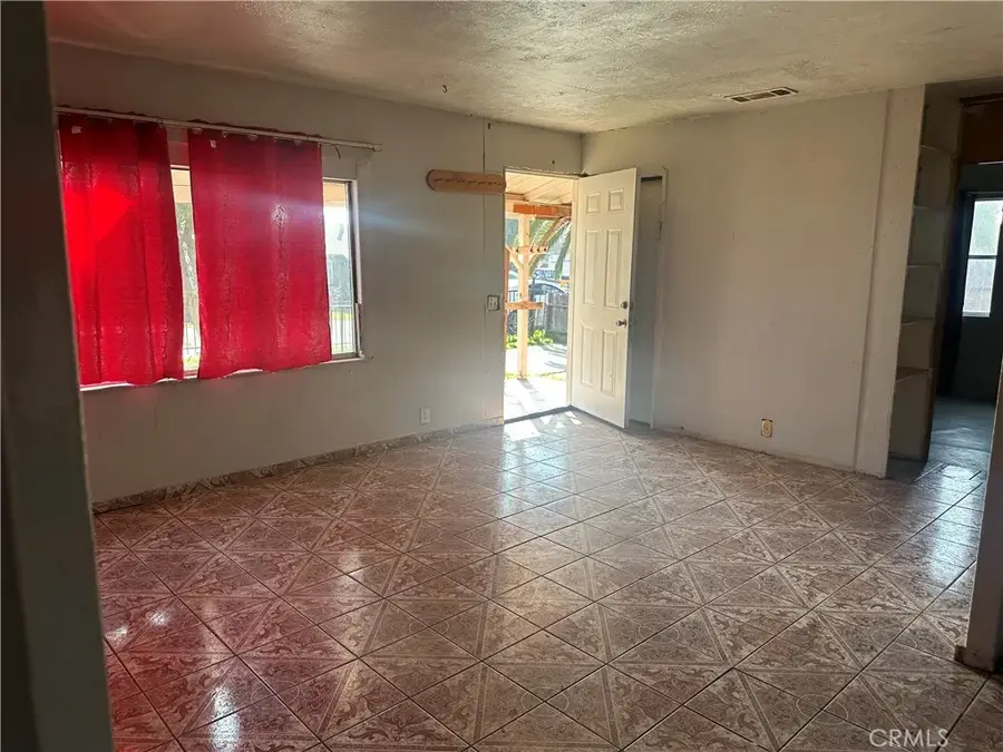 7900 W Myrtle Avenue, Winton, CA 95388 - #3