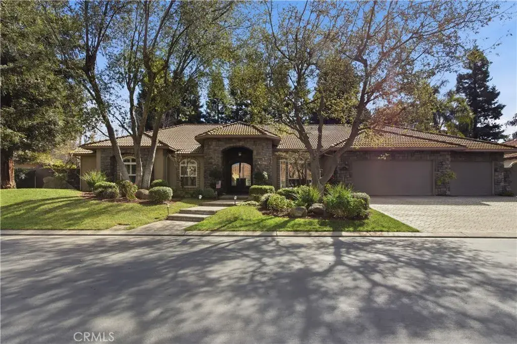 2144 King Arthur Court, Merced, CA 95340 - #1