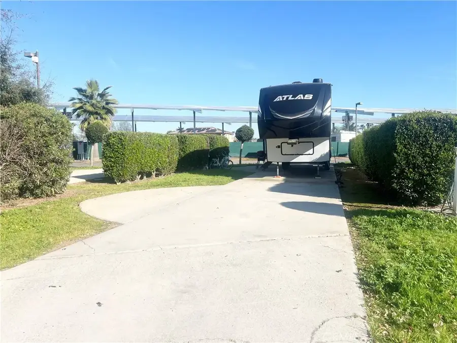 5001 E. Robertson Blvd #49, Chowchilla, CA 93610 - #2