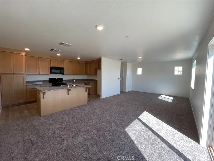 774 Stone Ridge East Avenue, Merced, CA 95341 - #3