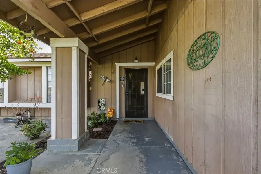 1418 Nut Tree, Livingston, CA 95334 - #3