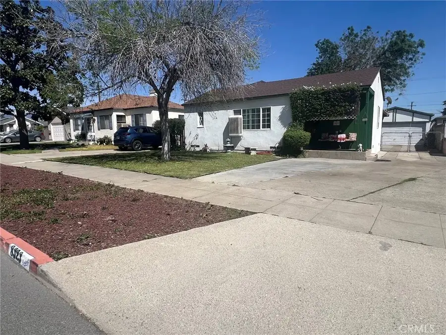 8323 Emerald Avenue, Fontana, CA 92335 - #2