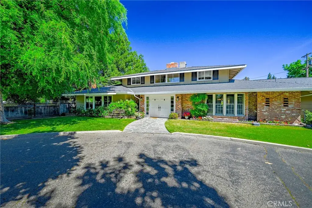 1035 E North Bear Creek Dr, Merced, CA 95340 - #1