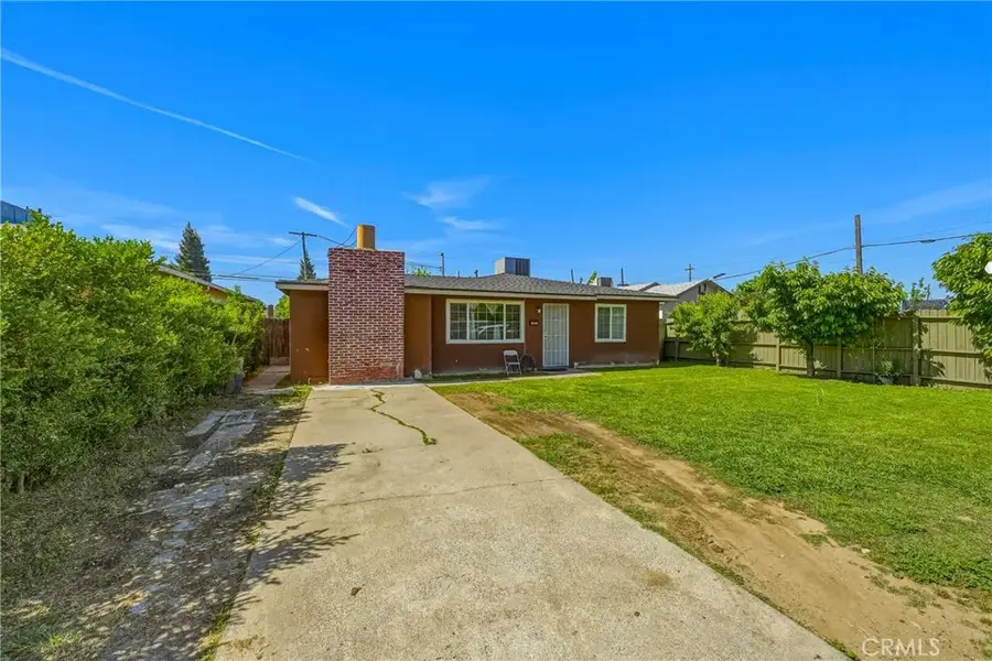 1054 W 24th, Merced, CA 95340 - #2