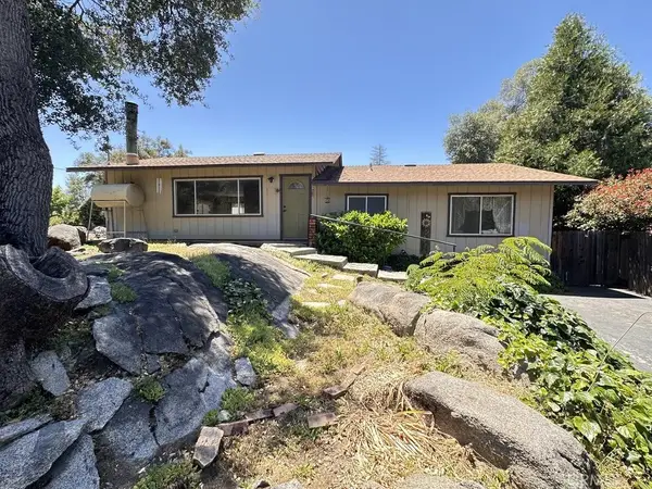 19380 Rockridge Way, Sonora, CA 95370