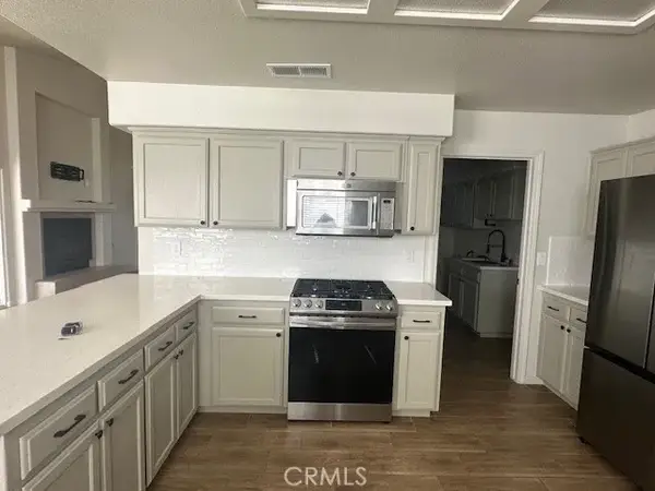 954 Calaveras, Chowchilla, CA 93610