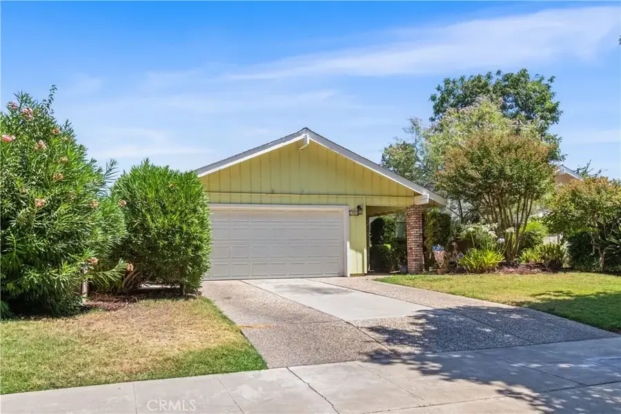 59 W 27th, Merced, CA 95340 - #2