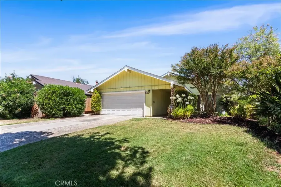 59 W 27th, Merced, CA 95340 - #3