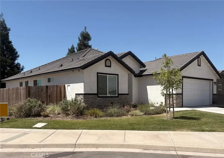 2024 De La Vina Court, Atwater, CA 95301 - #2
