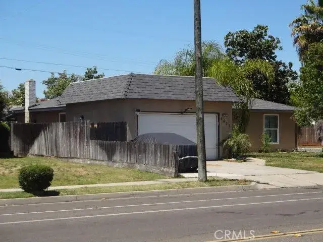 4497 N Chestnut, Fresno, CA 93726 - #2