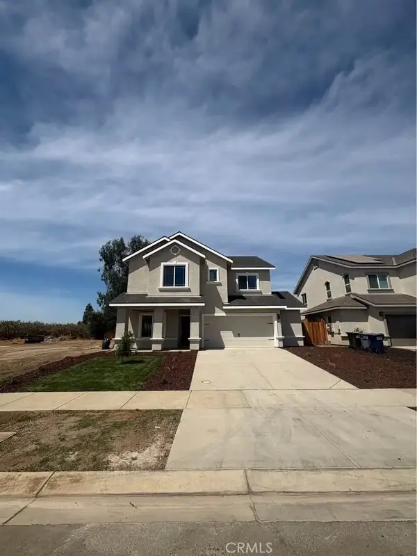 2943 Capella Dr, Merced, CA 95341