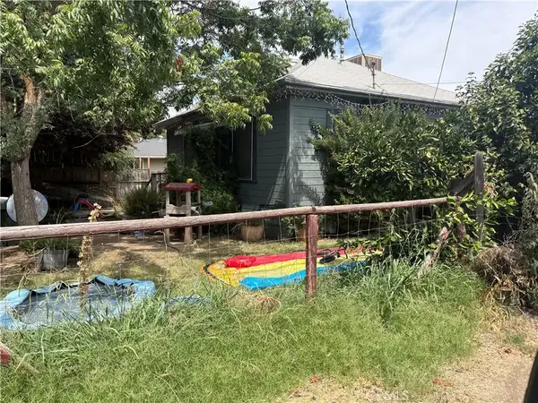 2332 Q, Merced, CA 95340