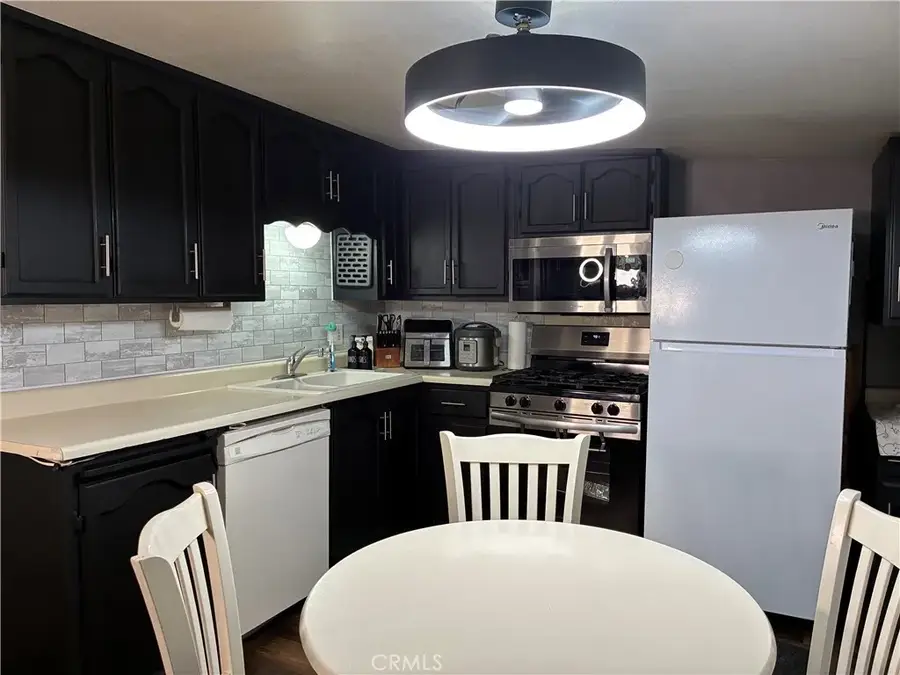 1536 Fir Avenue, Atwater, CA 95301 - #2
