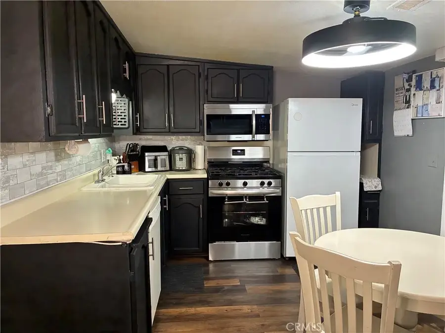 1536 Fir Avenue, Atwater, CA 95301 - #3