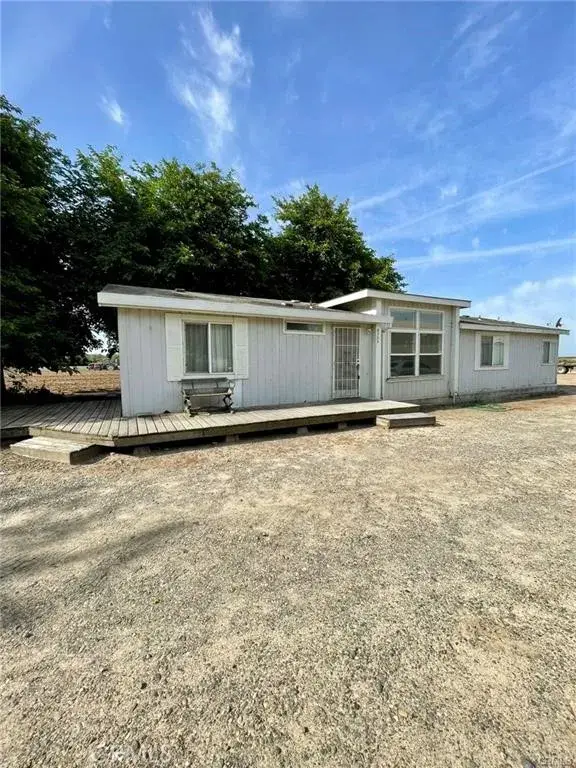 8753 Rose Ave., Atwater, CA 95301
