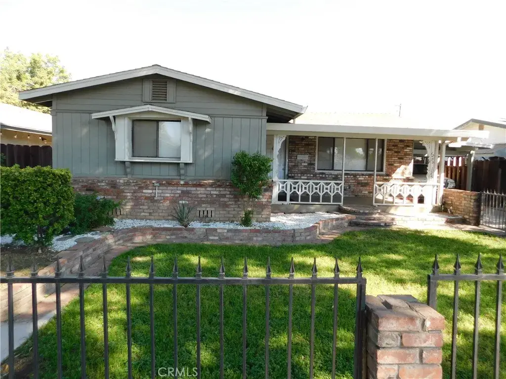 1253 W 11th Street, Merced, CA 95341 - #1