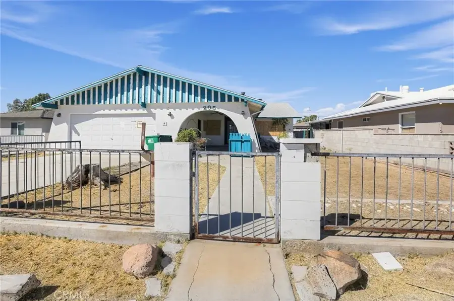 205 S Desert Candles, Ridgecrest, CA 93555 - #3
