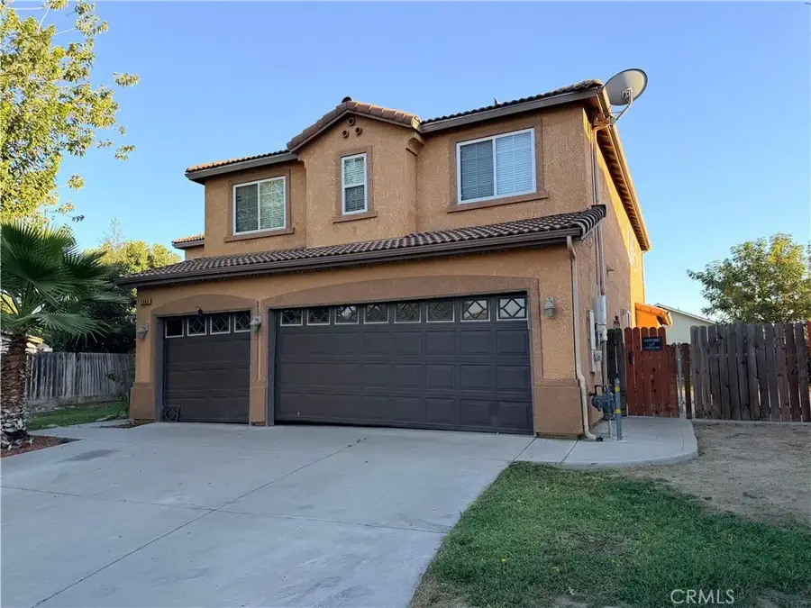 5588 E Pitt, Fresno, CA 93727 - #2