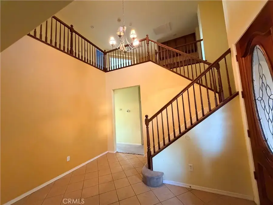 5588 E Pitt, Fresno, CA 93727 - #3