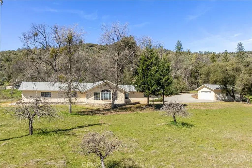 50174 Road 620, Oakhurst, CA 93644 - #1