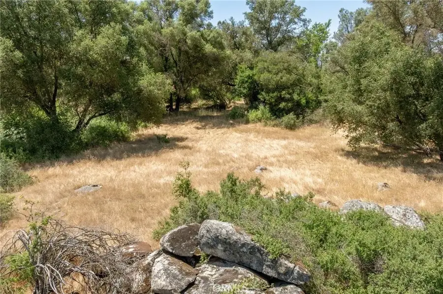 0 Dawn, Mariposa, CA 95338 - #3