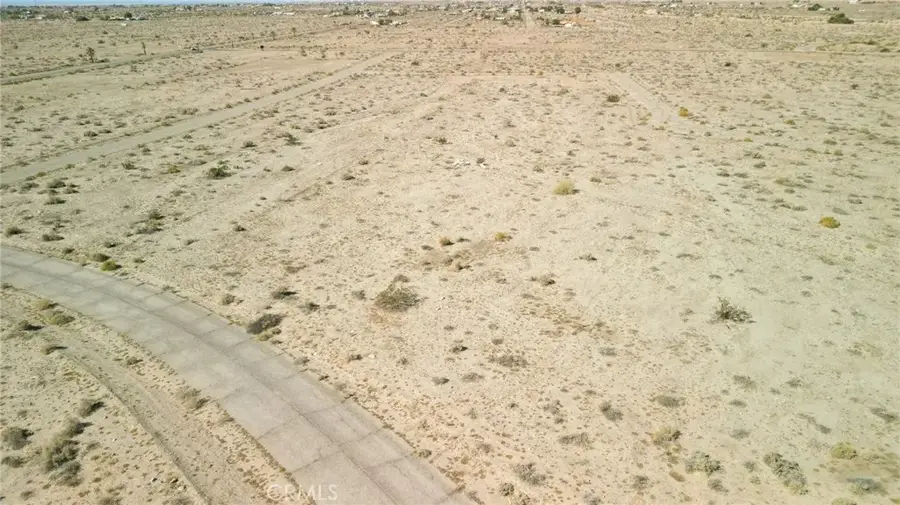 2705 Elsinore, Thermal, CA 92274 - Image #3