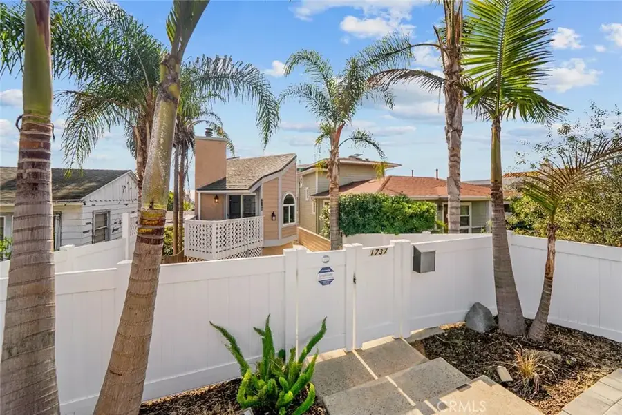 1737 Beryl Street, San Diego, CA 92109 - Image #2