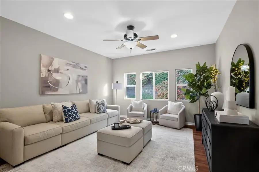 1575 Clifftop Ave, San Marcos, CA 92078 - Image #2