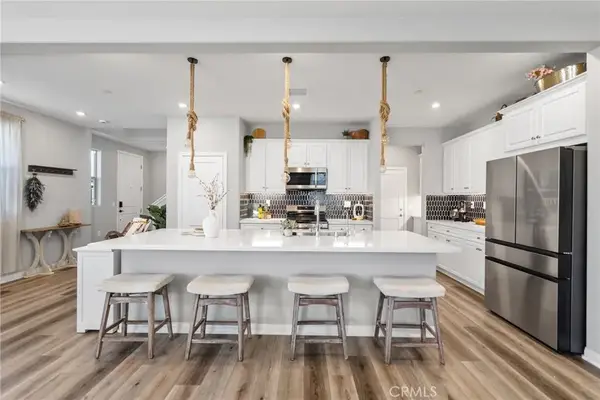 1704 Laurelwood, Oceanside, CA 92056