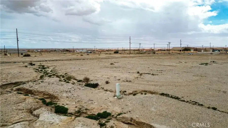 2013 Bell, Thermal, CA 92274 - #2