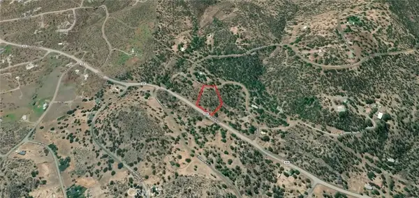 0 Cougar, Hornbrook, CA 96044