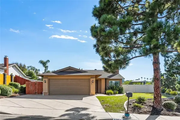 3381 Garibaldi, Carlsbad, CA 92010