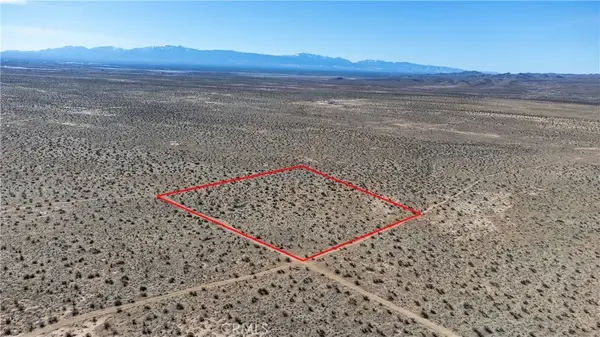 0 Auburn, Adelanto, CA 92301
