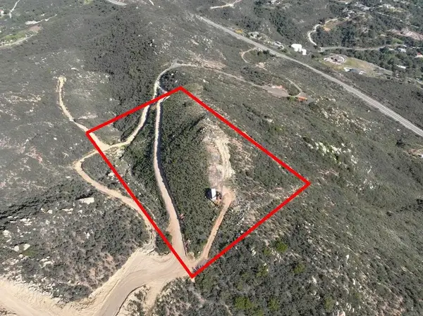 15108 Skyline Truck Trail, Jamul, CA 91935