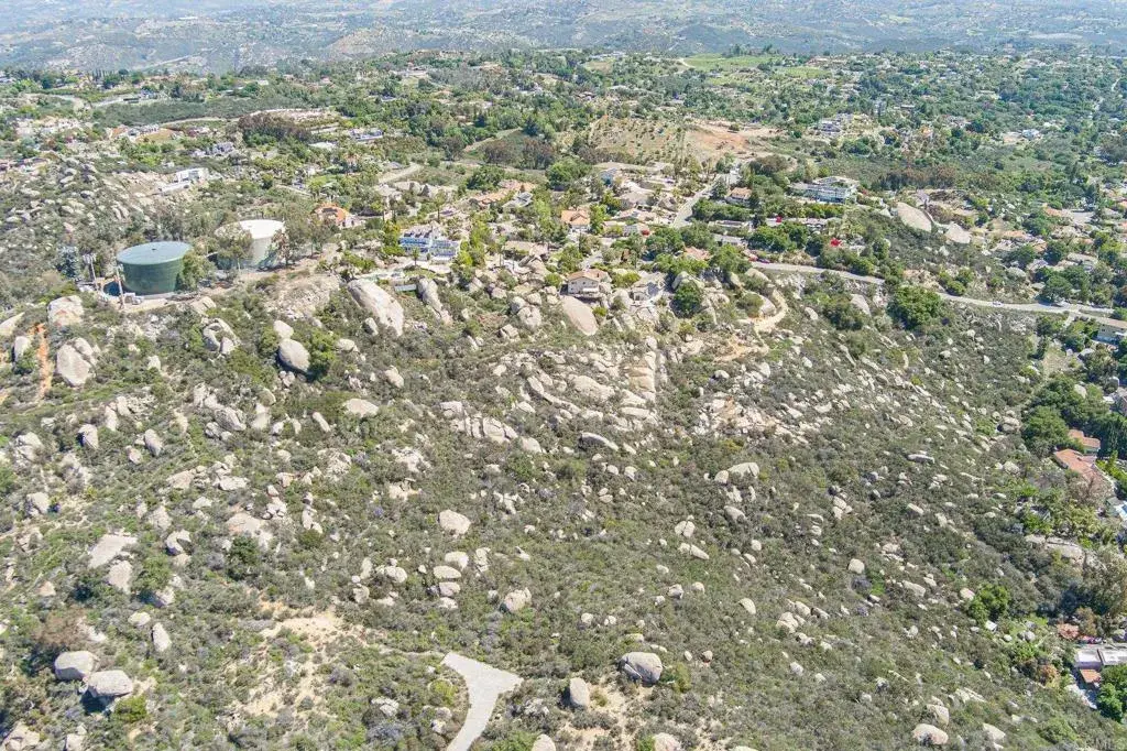 13 Sage Hill Way, Hidden Meadows, CA 92026 - Image #1