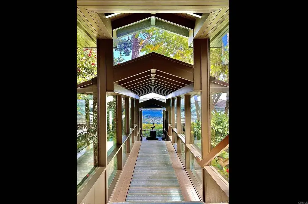 567 Gage Lane, San Diego, CA 92106 - Image #1