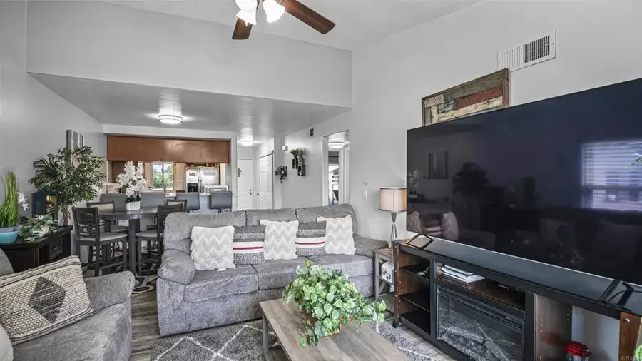 1677 Melrose Avenue #H, Chula Vista, CA 91911 - Image #2