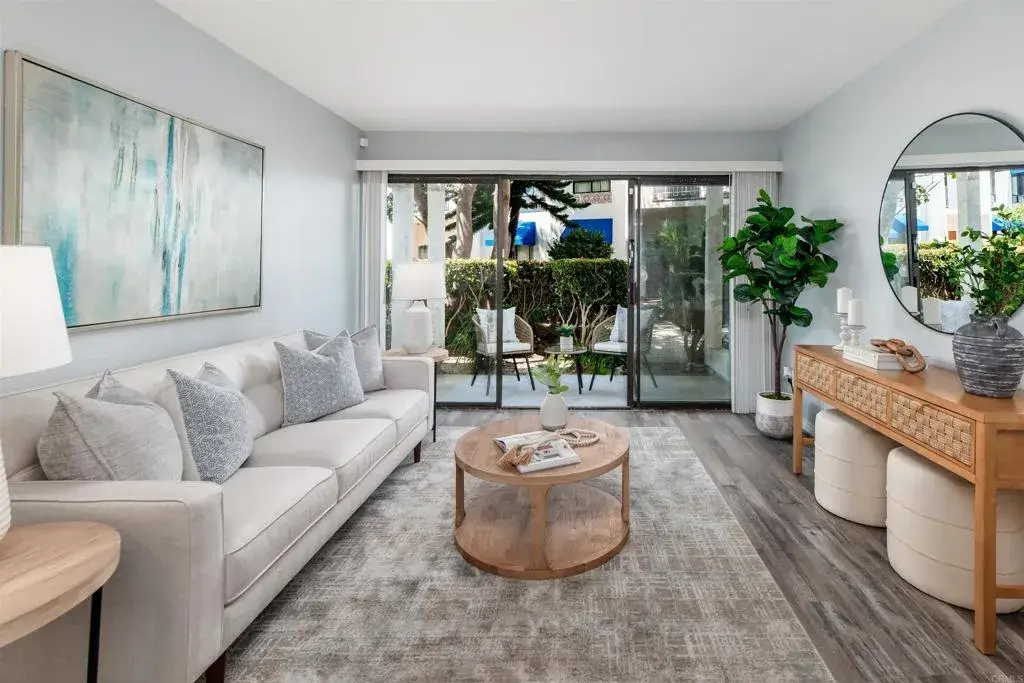 8308 Regents Road #1H, San Diego, CA 92122 - Image #1