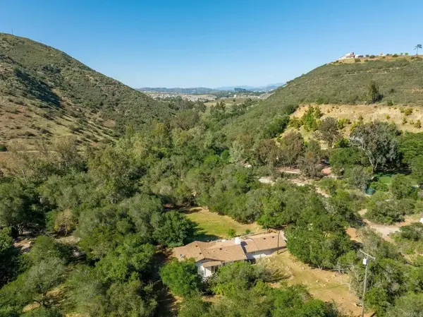 9115 Harmony Grove Road, Escondido, CA 92029